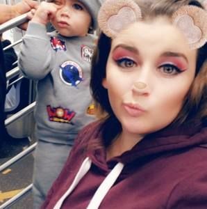 Meet your Posher, Ashley